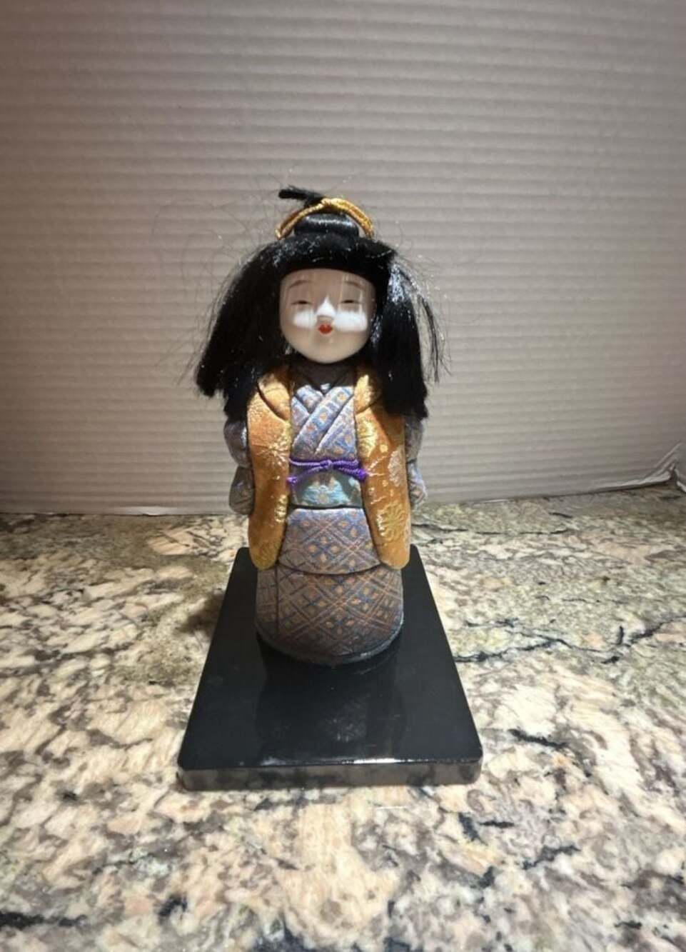 Vintage Japanese Kimekomi Ningyo Doll in Traditional Silk Brocade Kimono - Picture 2 of 6
